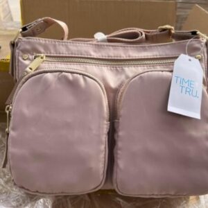 Amazing Assorted purses partial load - Bulk Liquidation Sales