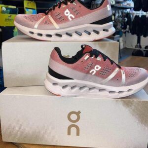 Amazing Cloud nova shoe pallet - Bulk Liquidation Sales