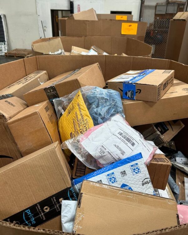 Amazing GIANT DHL Mail Pallets - Bulk Liquidation Sales
