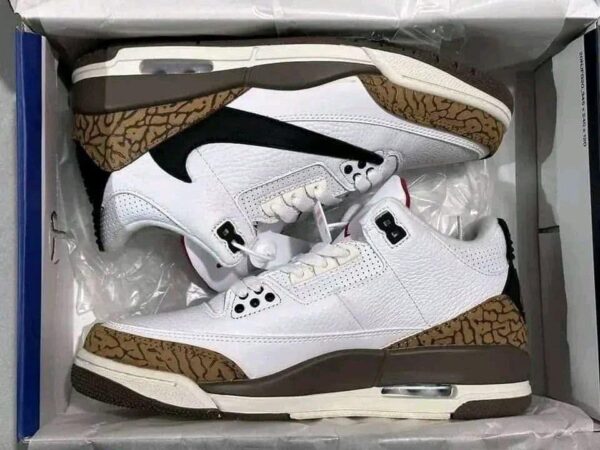 Authentic Pallet of sneakers - Bulk Liquidation Sales