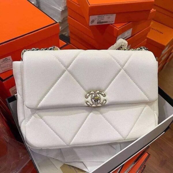 Best Mixed pallet of ladies hands bags - Bulk Liquidation Sales