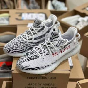 Best Yeezy Boost 350 v2 Pallets