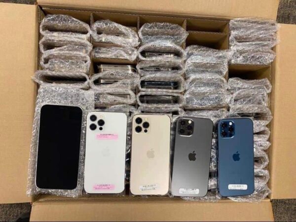 Iphone liquidation pallets- bulk liquidation sales