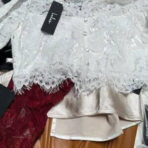 Lulus womens assorted apparel - Bulk Liquidation Sales