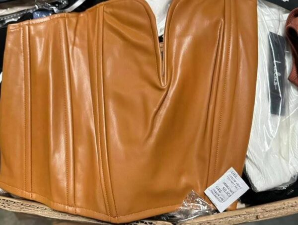 Lulus womens assorted apparel - Bulk Liquidation Sales