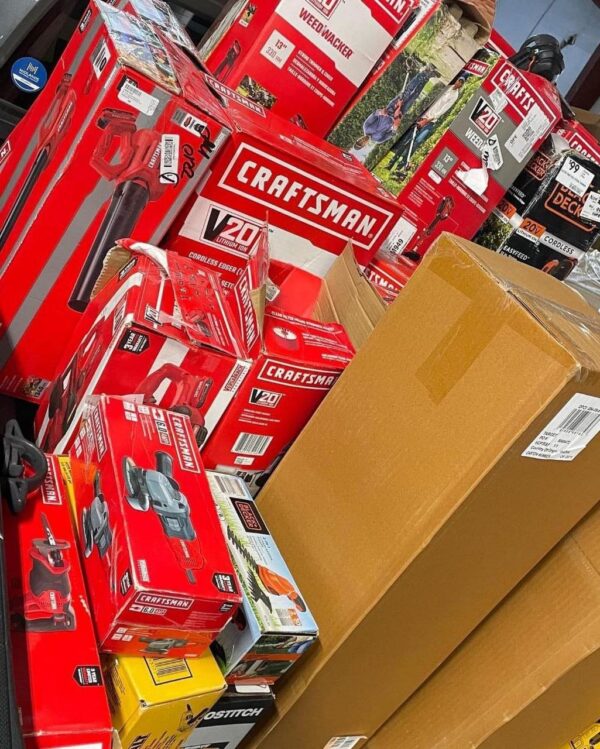 Mixed Milwaukee & dewalt tool pallets-bulk liquidation sales