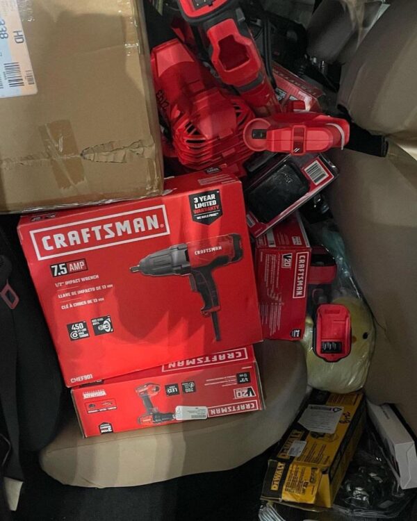 Mixed Milwaukee & dewalt tool pallets-bulk liquidation sales