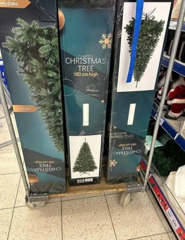 Pallet Christmas Tree - Bulk Liquidation Sales