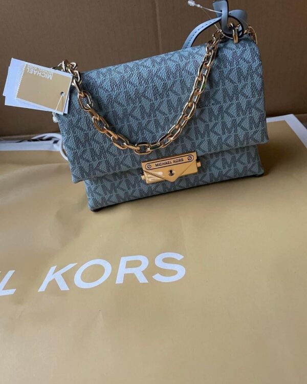Wholesale Handbags pallet-Bulk liquidation sales - Bulk Liquidation Sales