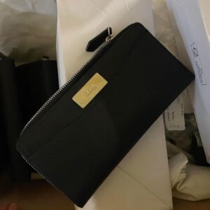 Wholesale Handbags pallet-Bulk liquidation sales - Bulk Liquidation Sales