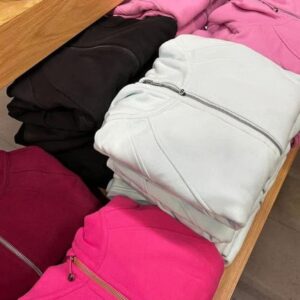 Wholesale lululemon pallets - Bulk Liquidation Sales