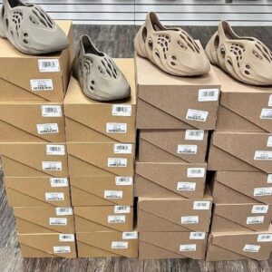 Yeezy Foam Runners Pallets - Bulk Liquidation Sales
